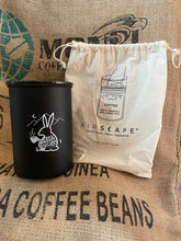 Load image into Gallery viewer, 7" Airscape Storage Container